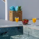 Villa Crown Cactus Cave