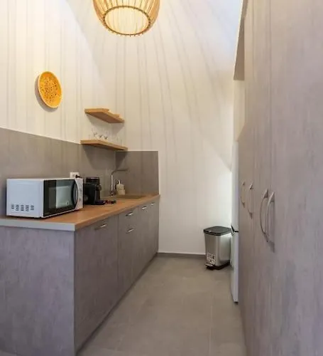 Crown Cactus Cave ヴィラ *