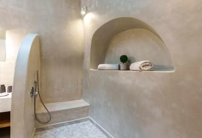 Crown Cactus Cave メッサリア