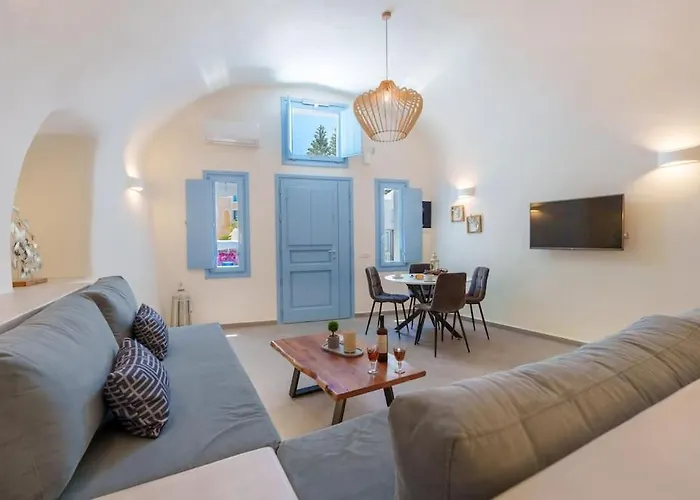 Villa Crown Cactus Cave Mesaria