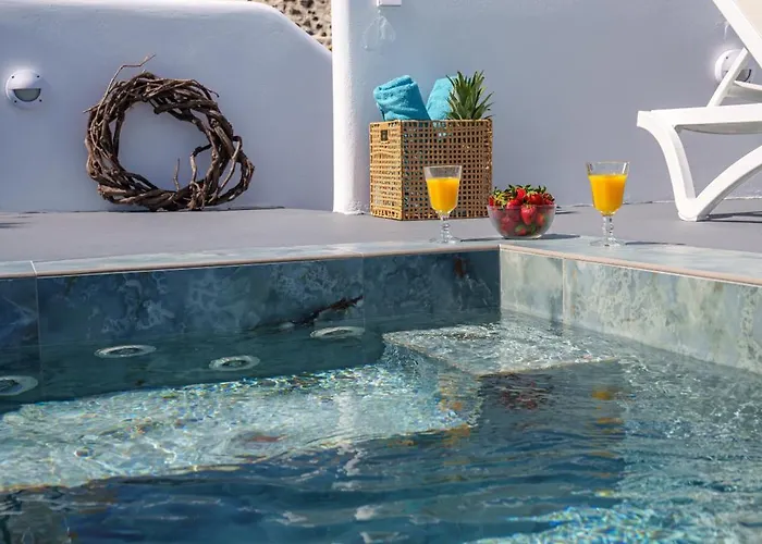 Crown Cactus Cave Villa *