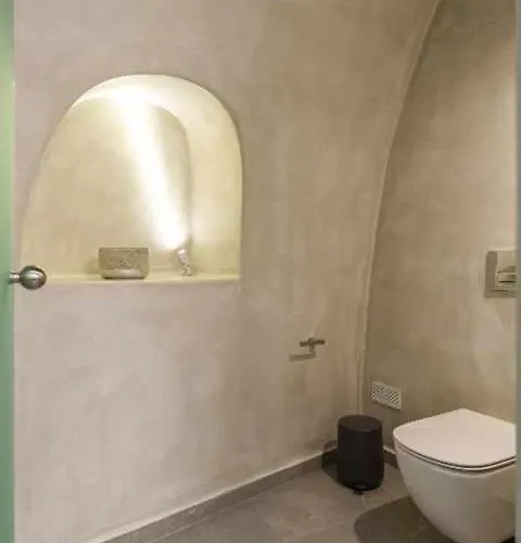 Crown Cactus Cave Villa