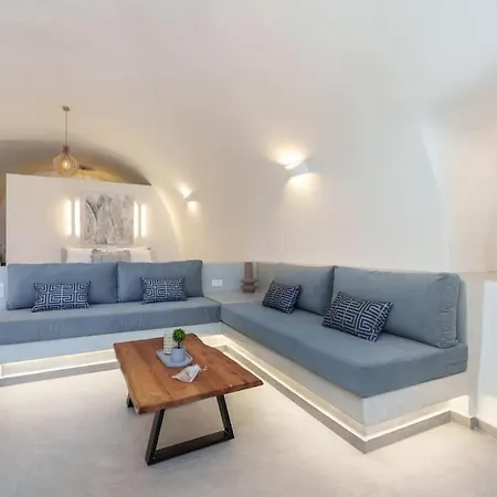 Villa Crown Cactus Cave Mesariá