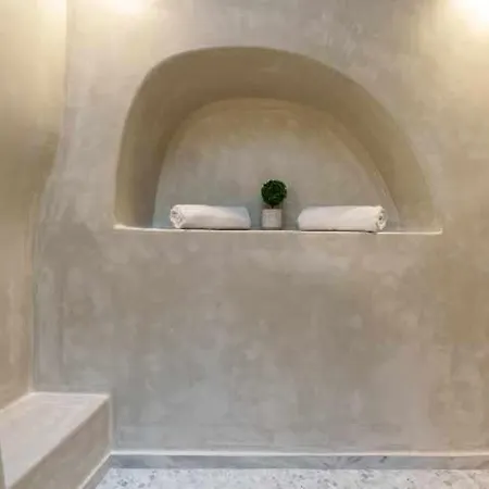 Villa Crown Cactus Cave