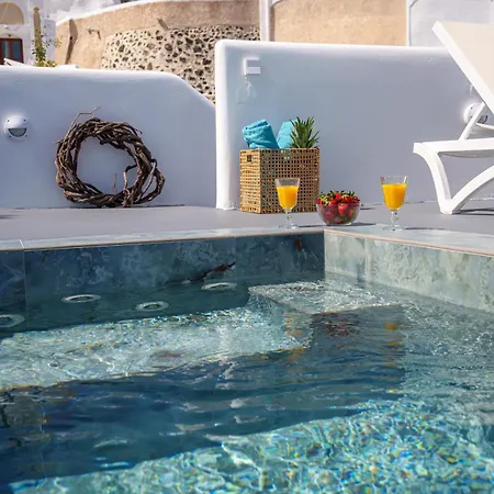 Crown Cactus Cave Villa *